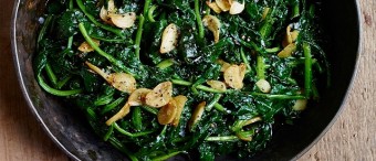 Spinach with Roasted Garlic